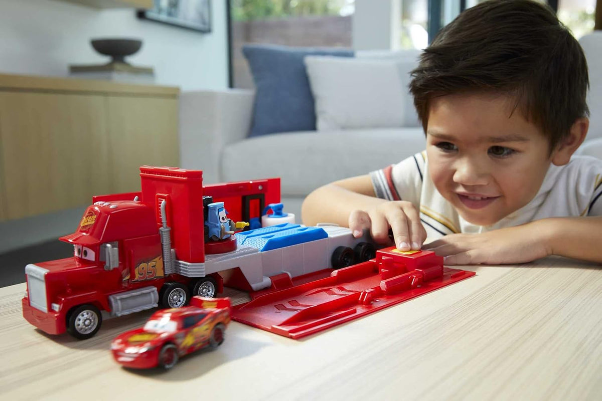Mattel Disney Pixar Cars Forvandlende Mack Legetøjssæt HDC75