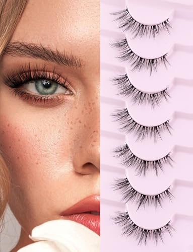 Wispy Cat Eye Falske Øjenvipper til Kvinder 15mm 7 Par