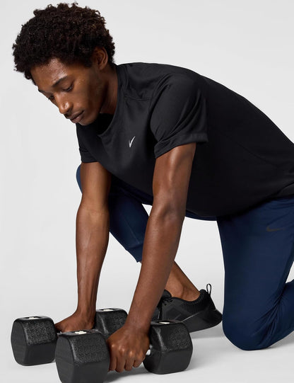 Nike Herre T-Shirt Dri-FIT Legend Fitness